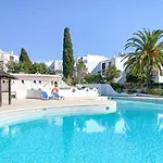 Apartamento Welcoming Oasis 500m Ac Wi-fi Pool Balcony