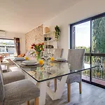 Welcoming Oasis 500m Ac Wi-fi Pool Balcony Apartamento